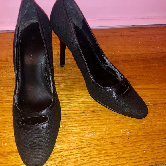 Black Heels - Picture 2 of 3